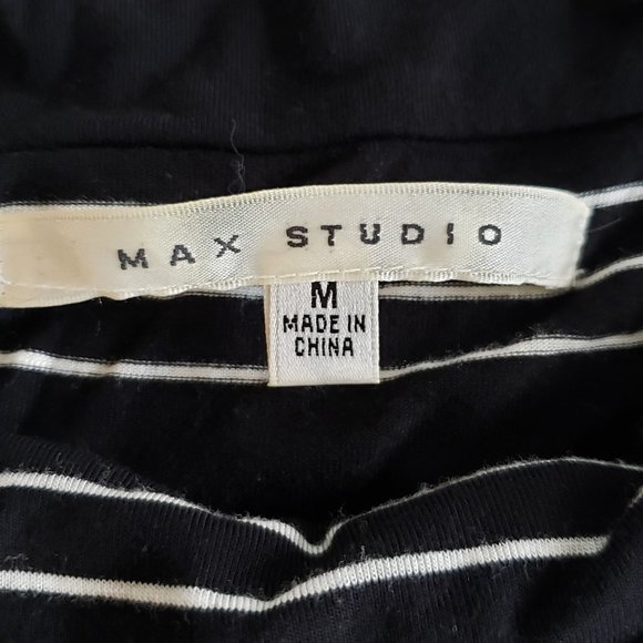 Max Studio Top - Picture 2 of 3